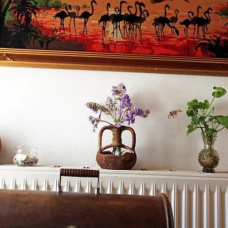 Bougainvillea House Apartman Párosz