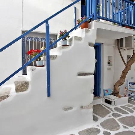 Bougainvillea House Апартаменты *